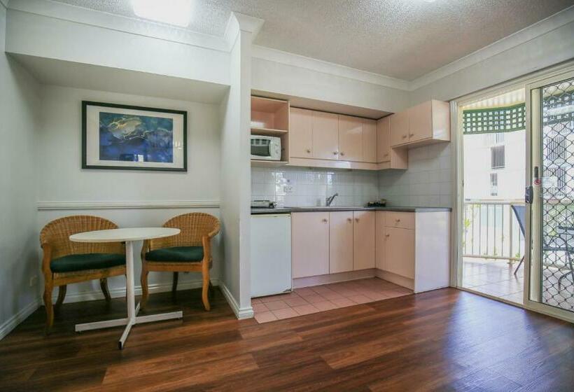 إستوديو قياسى, Toowong Central Motel Apartments