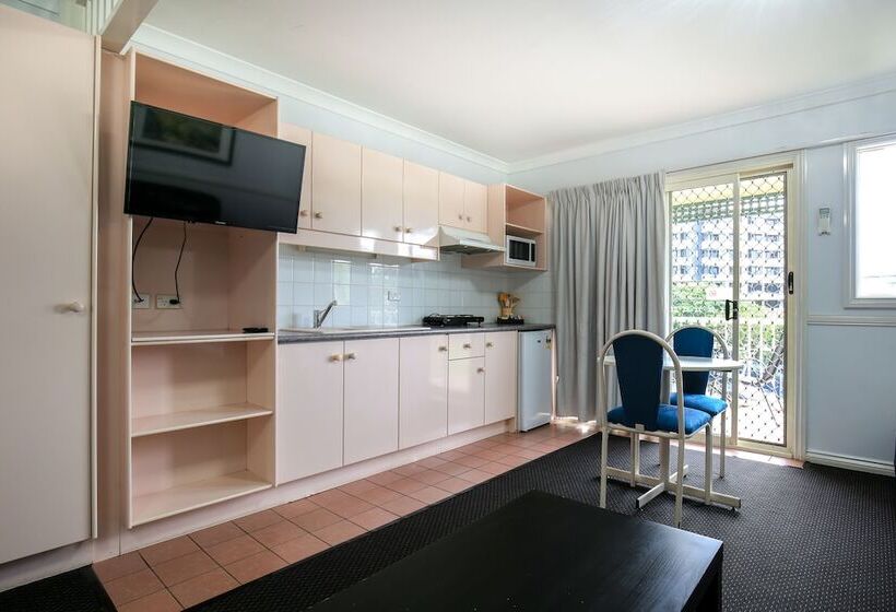 إستوديو قياسى, Toowong Central Motel Apartments