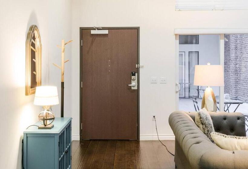 شقة غرفة واحدة, Abode Los Angeles   Downtown Historic Core
