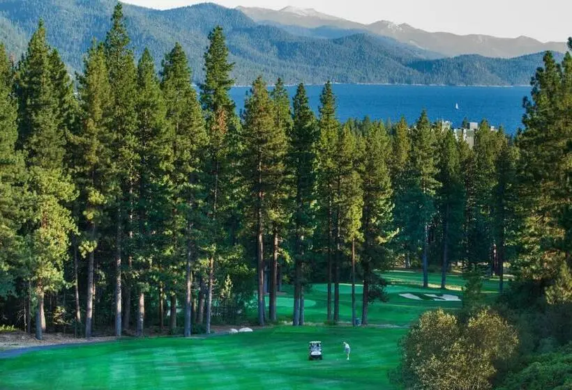 ３ベッドルームアパートメント, Cedars West