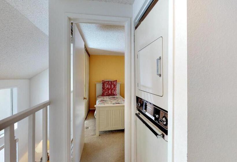 شقة غرفتين, Indian Springs With A View