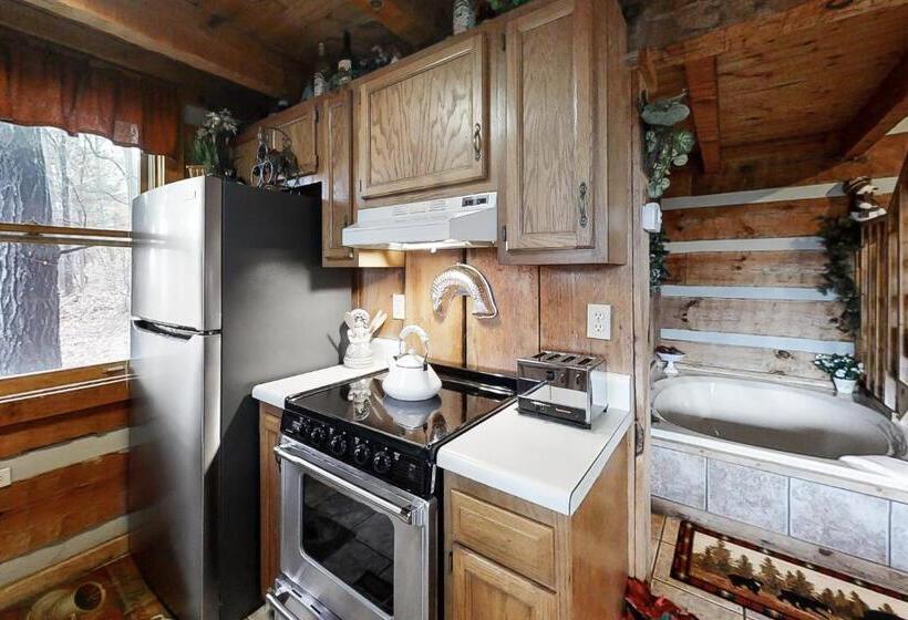 إستوديو قياسى, Misty View Cabin