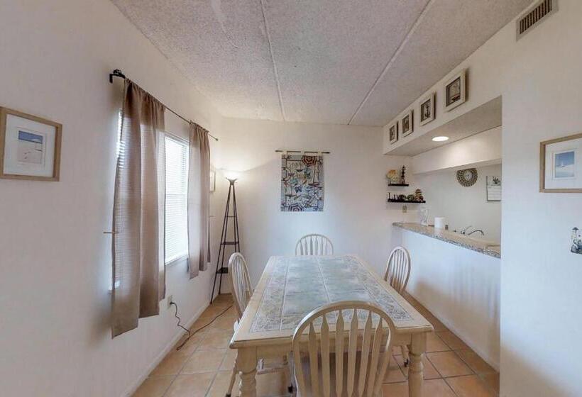 침실 2개 아파트, Ventura #202