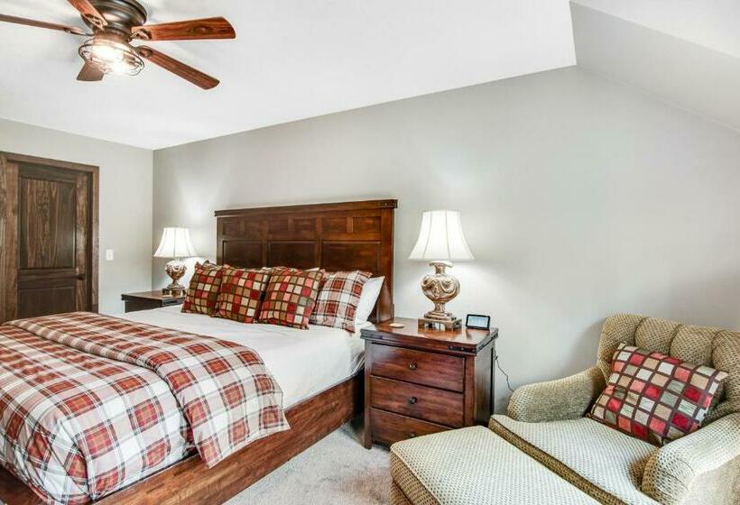 침실 3개 아파트, Copperwood #4