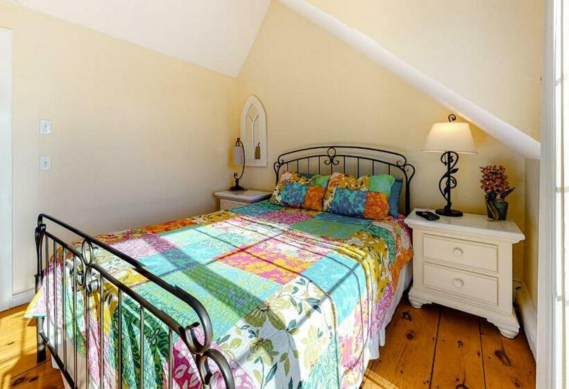 ２ベッドルームアパートメント, Hammock Hideaway