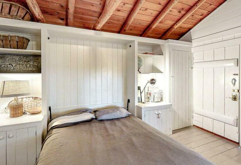 استودیوی استاندارد, Sprucewold Beach House