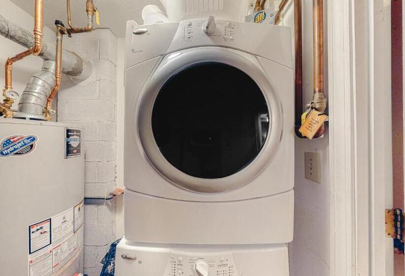 آپارتمان 2 خوابه, Winter Escape