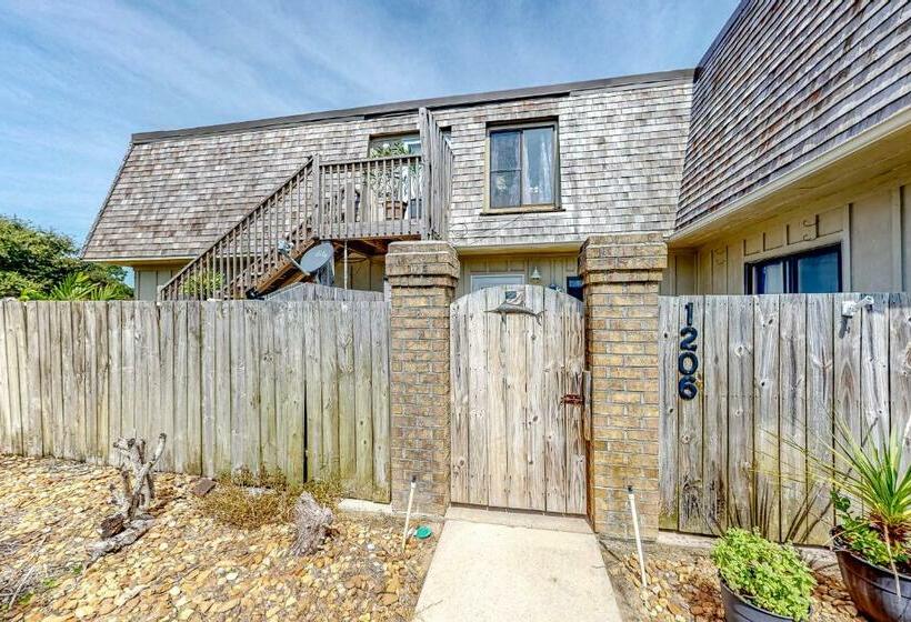 带2个卧室的公寓, Sandy Bottom Kh107