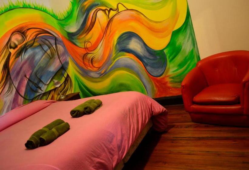 اتاق استاندارد با سرویس بهداشتی مشترک, Art Factory San Telmo