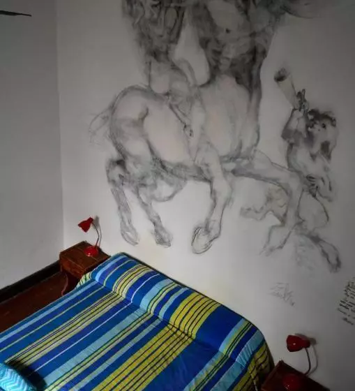 اتاق استاندارد با سرویس بهداشتی مشترک, Art Factory San Telmo