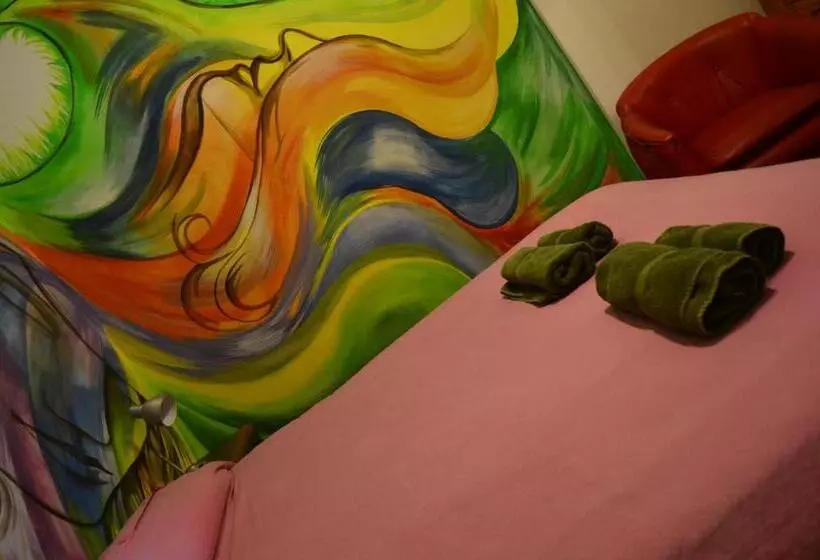 اتاق استاندارد با سرویس بهداشتی مشترک, Art Factory San Telmo