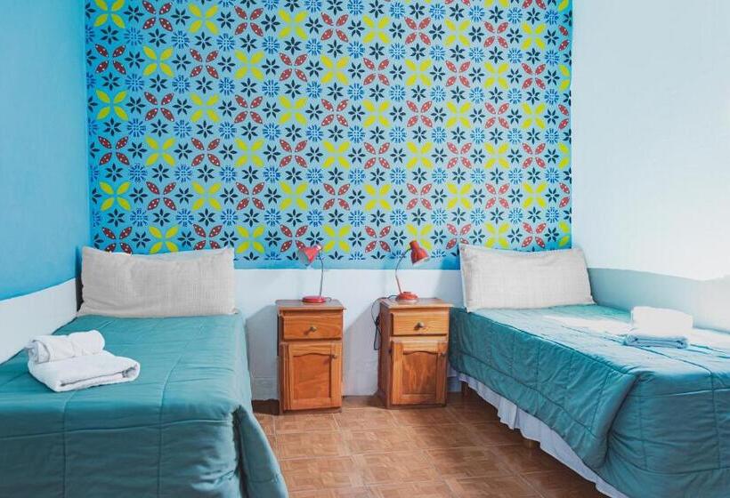 اتاق استاندارد با سرویس بهداشتی مشترک, Art Factory San Telmo