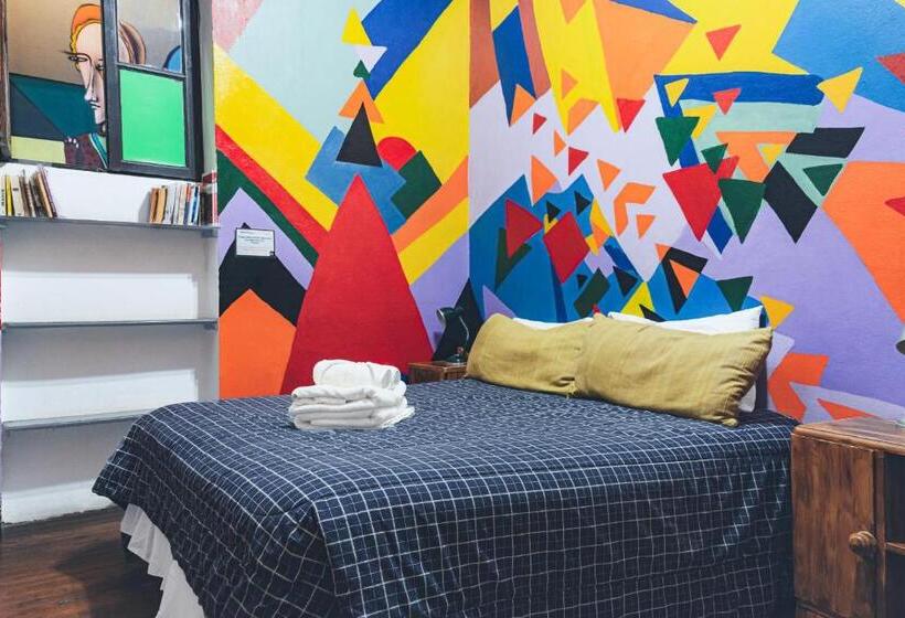 اتاق استاندارد با سرویس بهداشتی مشترک, Art Factory San Telmo