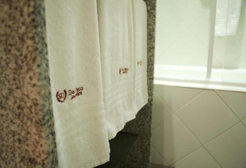 اتاق استاندارد سه نفره, Apart San Diego Recoleta