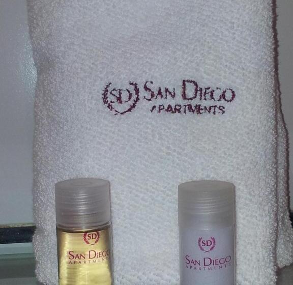 اتاق استاندارد سه نفره, Apart San Diego Recoleta