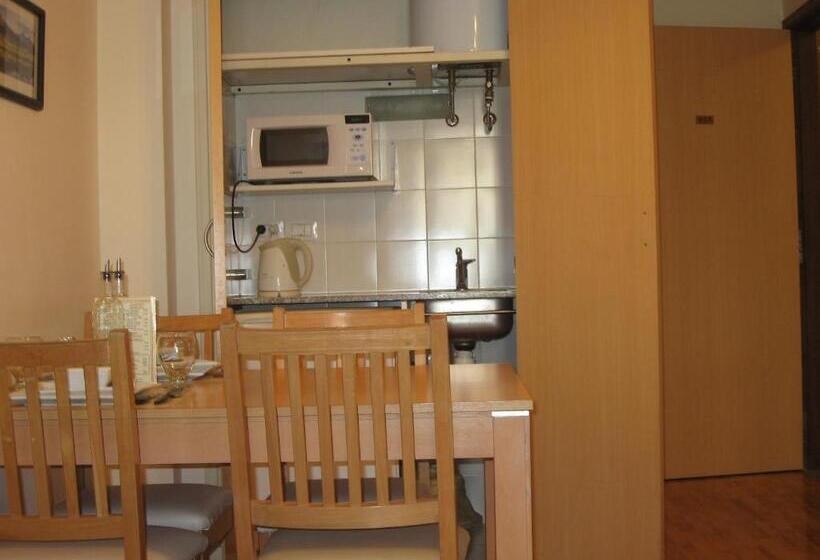 اتاق استاندارد سه نفره, Apart San Diego Recoleta