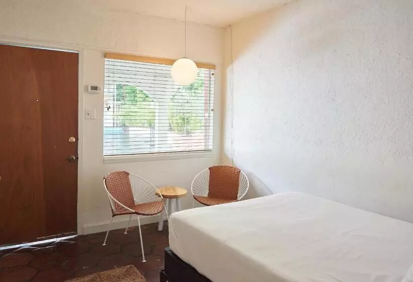 ベーシックルーム, Austin Motel