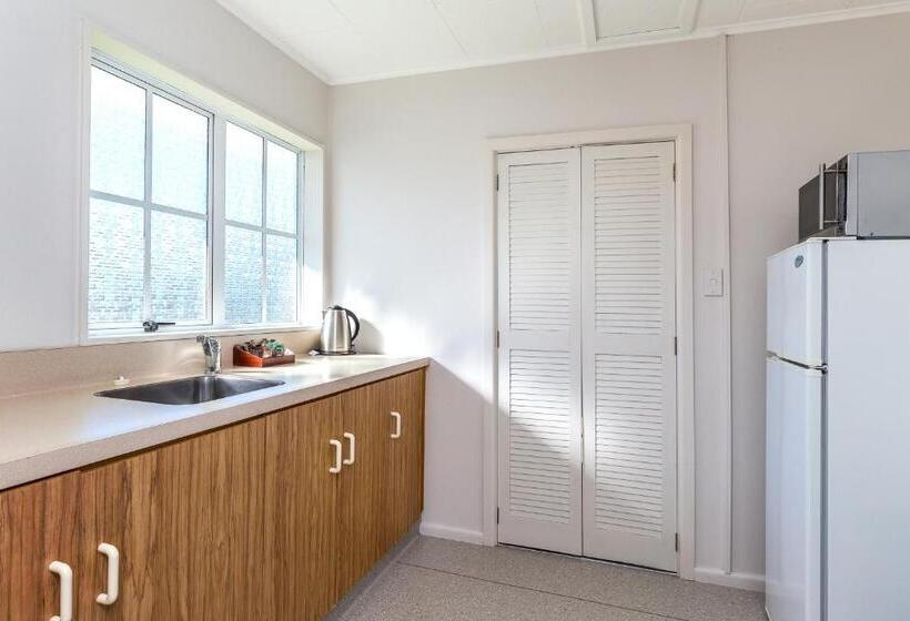 شقة 3 غرف, Cherylea Motel