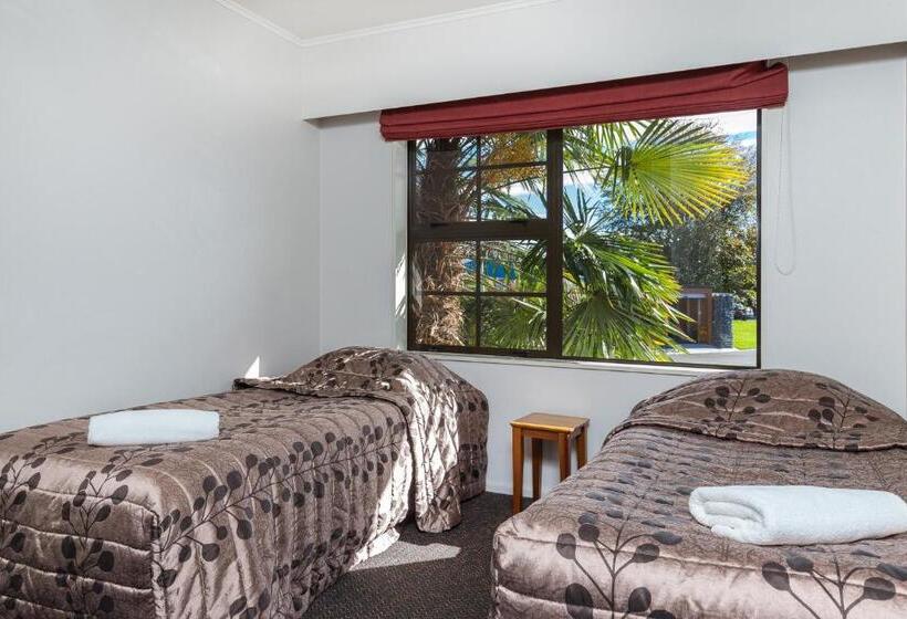 شقة 3 غرف, Cherylea Motel