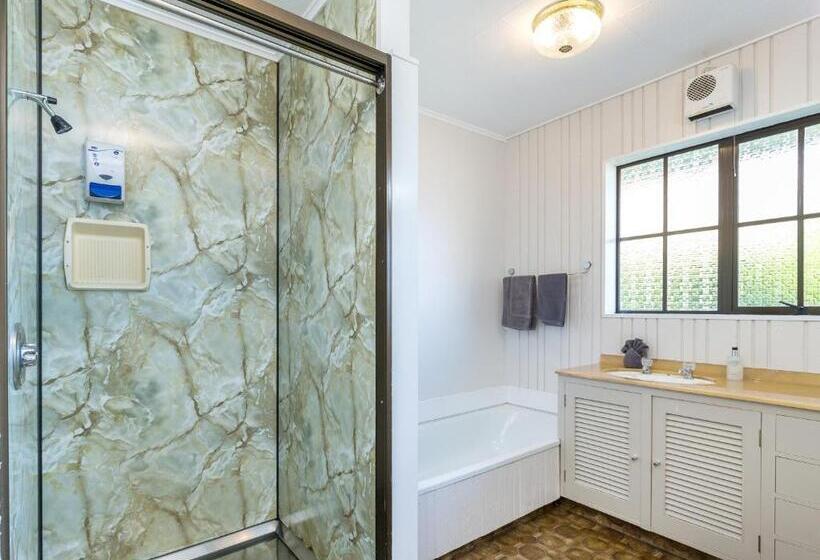 شقة 3 غرف, Cherylea Motel