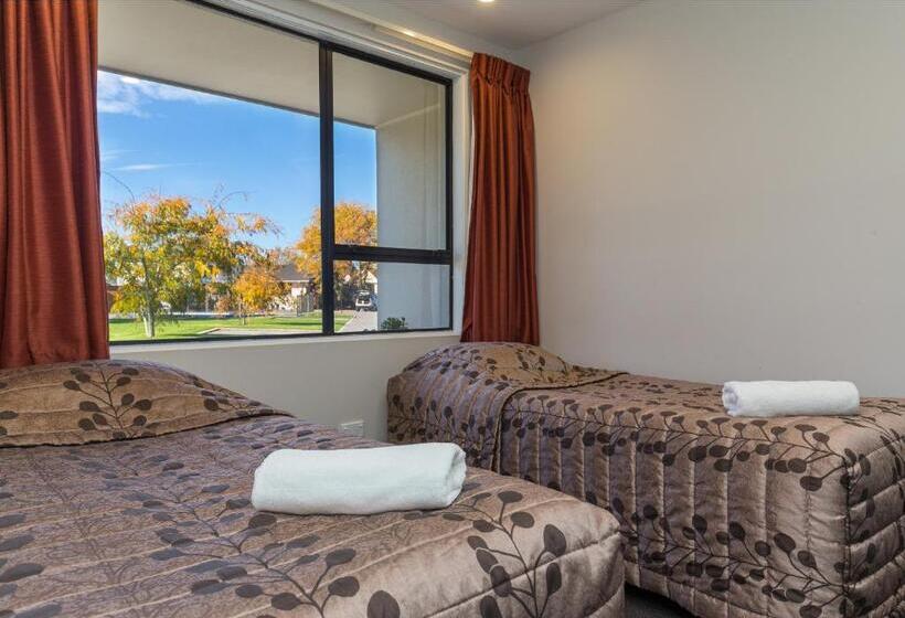 شقة ديلوكس غرفتين نوم, Cherylea Motel