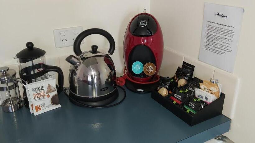 침실 2개 스위트, Academy Motor Inn