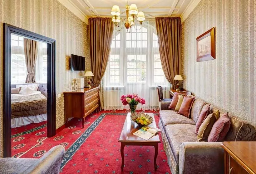Suite with Balcony