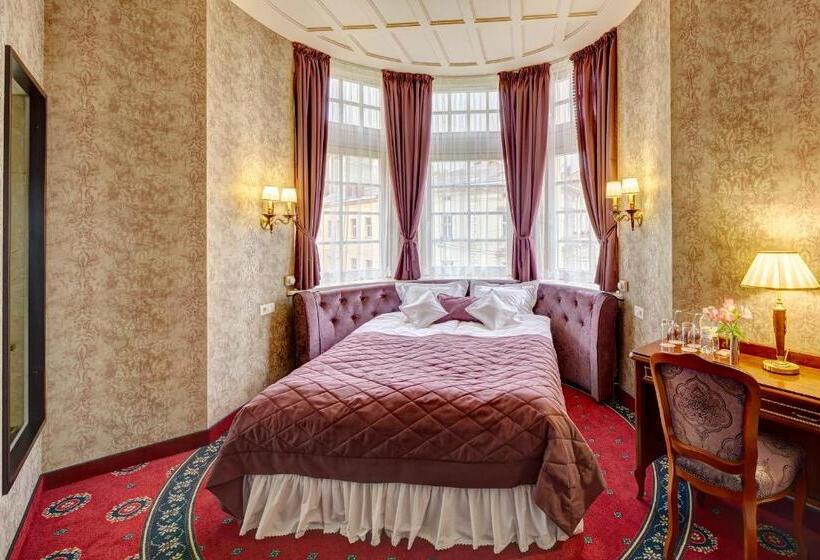 سوئیت پرزیدنت, Atlas Deluxe