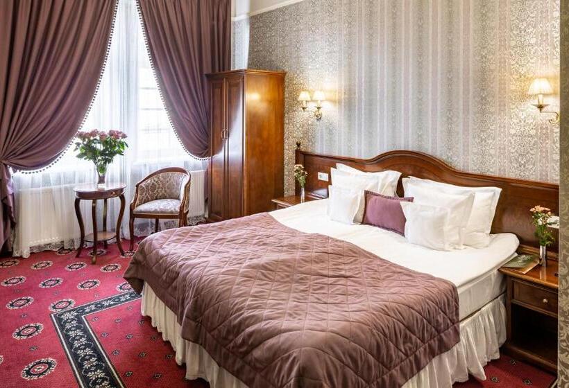 اتاق خانوادگی, Atlas Deluxe