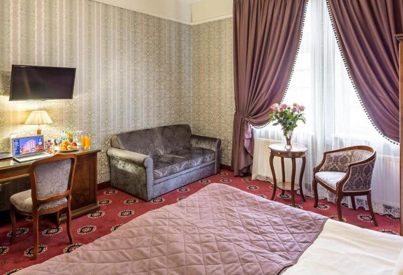 اتاق خانوادگی, Atlas Deluxe