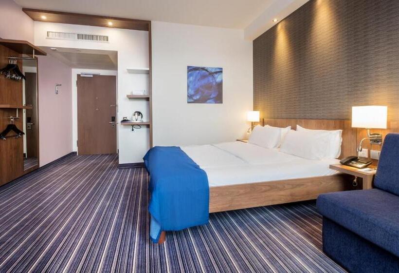 اتاق استاندارد, Holiday Inn Express Friedrichshafen, An Ihg