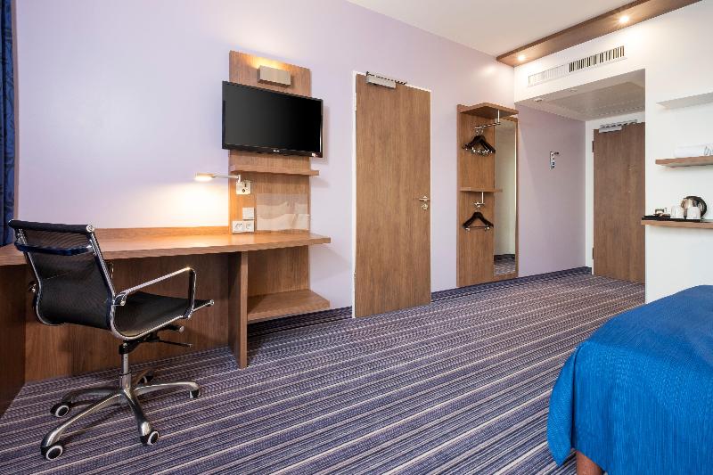 Номер Стандарт, Holiday Inn Express Friedrichshafen, An Ihg