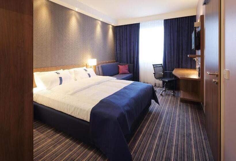 Номер Стандарт, Holiday Inn Express Friedrichshafen, An Ihg