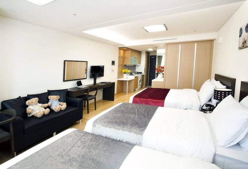 Quarto Familiar, Hu Incheon Airport