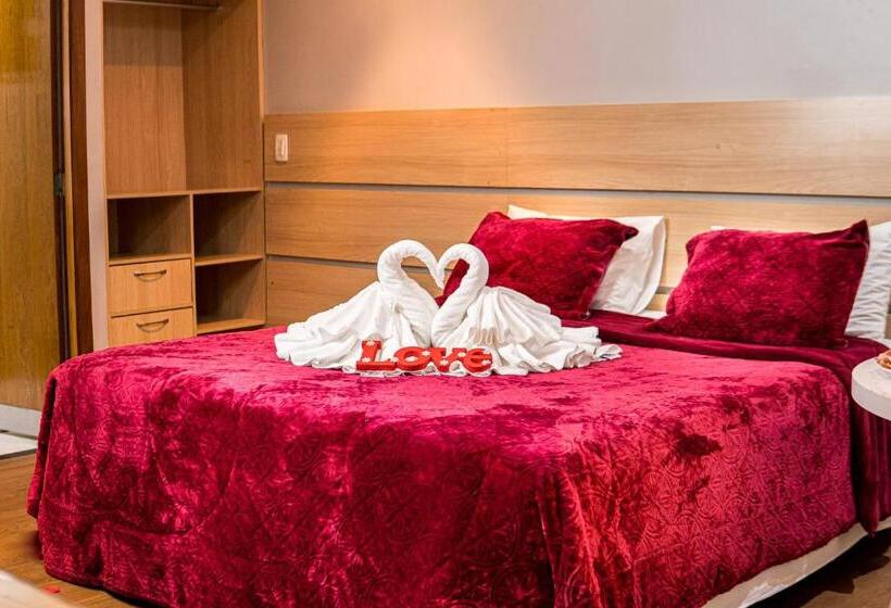 ロマンチックな部屋, Imperial Plaza