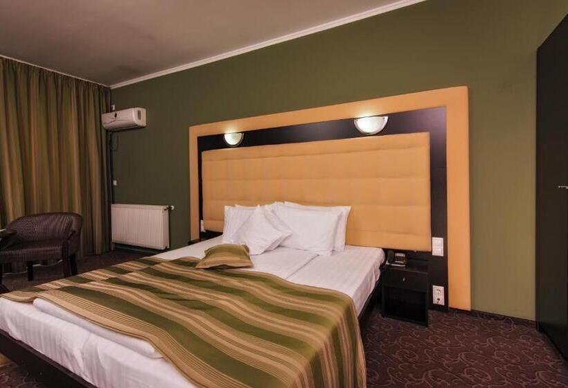 Номер бизнес-класса, Ozana