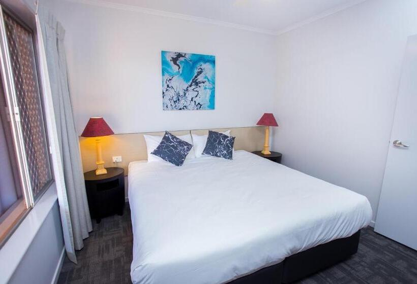 استودیو خانوادگی, Wilsonton Hotel Toowoomba