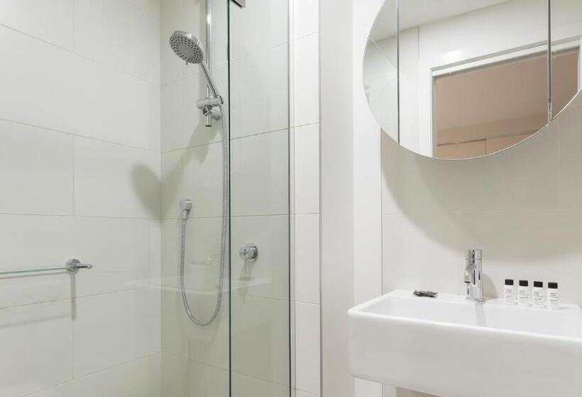 スタンダードスタジオ, Wrap On Southbank