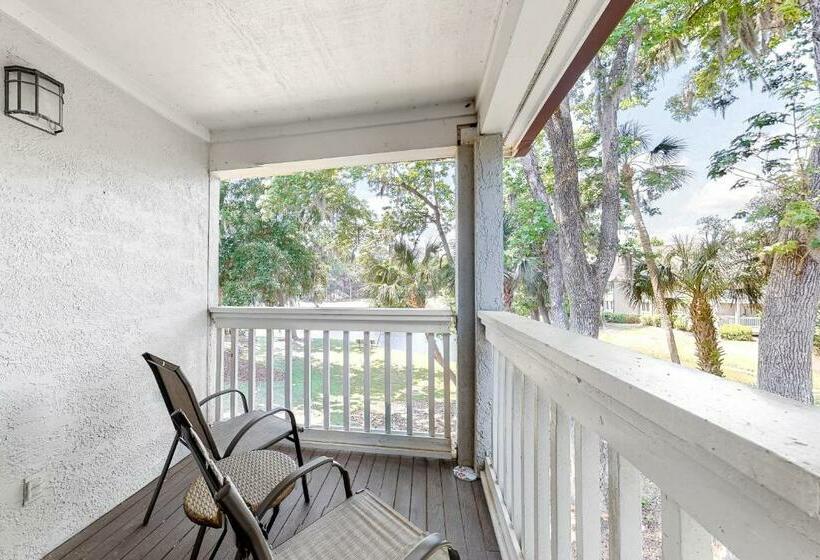 침실 2개 아파트, Colonnade Club 180