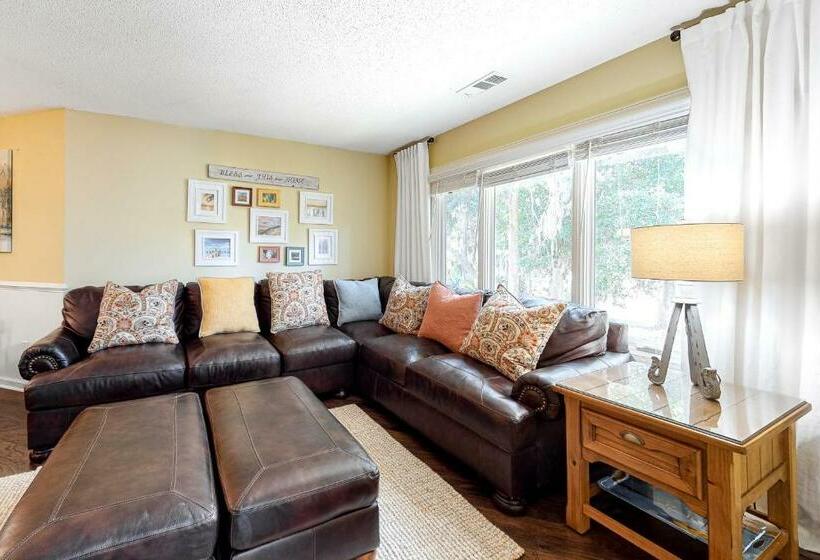 2ベッドルームアパートメント, Colonnade Club 180