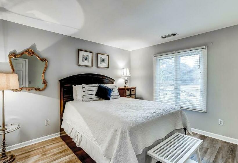 2ベッドルームアパートメント, Colonnade Club 180