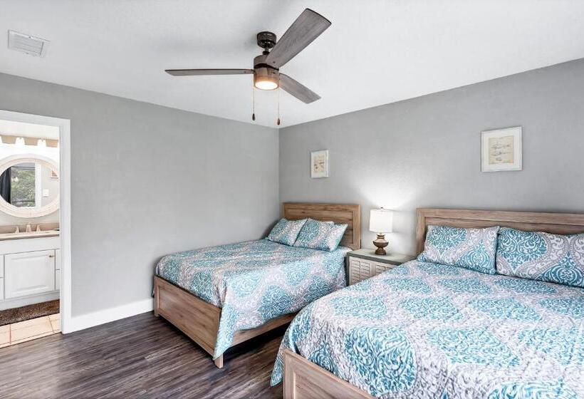 带2个卧室的公寓, Fulton Beach Condos