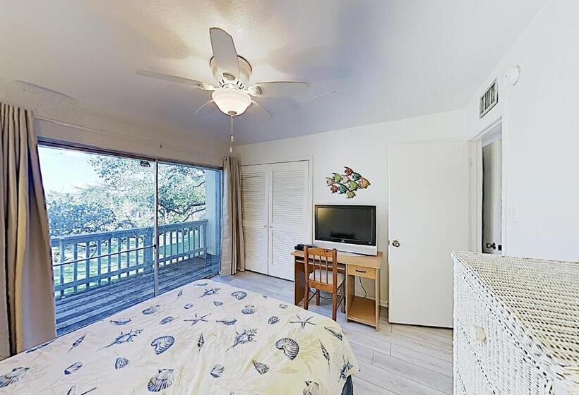 带1个卧室的带阳台的公寓, Fulton Beach Condos