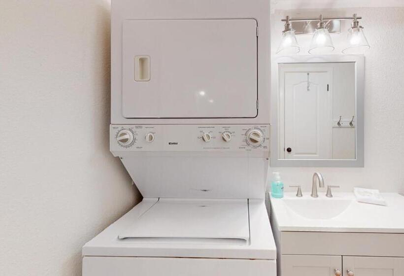 带3个卧室的公寓, Fulton Beach Condos