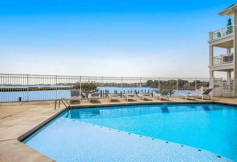 Апартаменты 3 Спальни, Laguna Bay 37286 Lighthouse #207