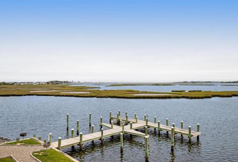 Апартаменты 3 Спальни, Laguna Bay 37286 Lighthouse #207