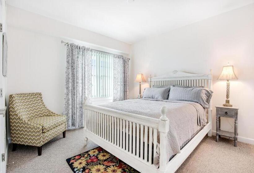 Апартаменты 3 Спальни, Laguna Bay 37286 Lighthouse #207