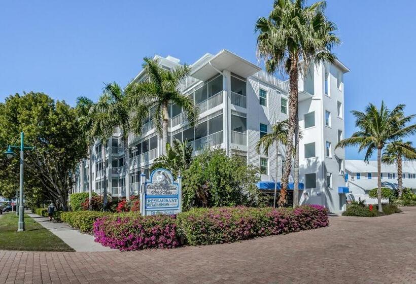 شقة غرفتين, Sunshine On My Shoulders