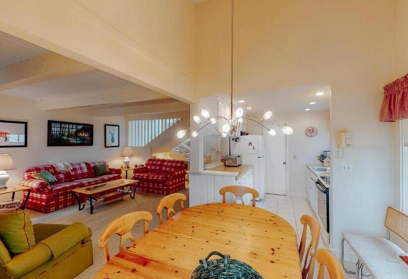 شقة 3 غرف, Bromley Village   Clovers 767a