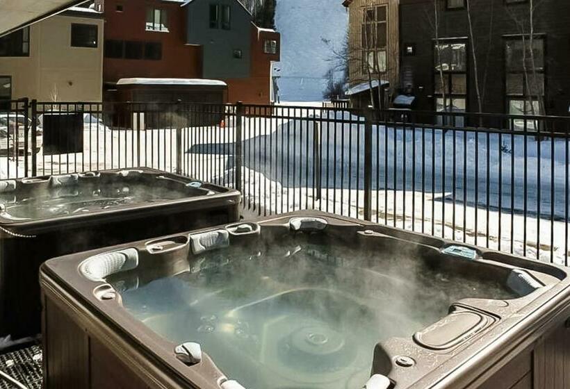 Апартаменты 3 Спальни, Cimarron Mountain Retreat